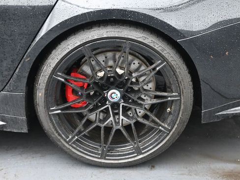 Used 2023 BMW M3 Competition w/ M Carbon Exterior Package image 11