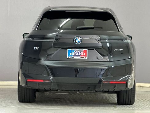 Certified 2024 BMW iX xDrive50 w/ Premium Package AWD/4WD image 10
