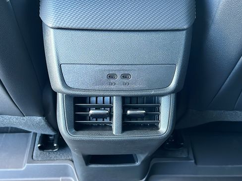 New 2026 Chevrolet Equinox LT w/ Convenience Package II image 14