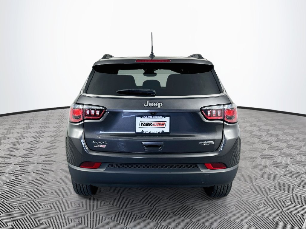 Used 2023 Jeep Compass Latitude AWD/4WD image 9