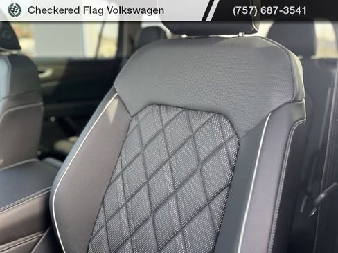 New 2026 Volkswagen Atlas SEL Premium R-Line image 23