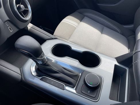 Used 2025 Chevrolet Blazer LT FWD image 42