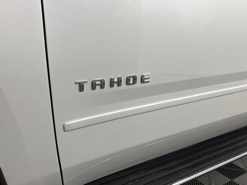 Used 2018 Chevrolet Tahoe Premier AWD/4WD image 11