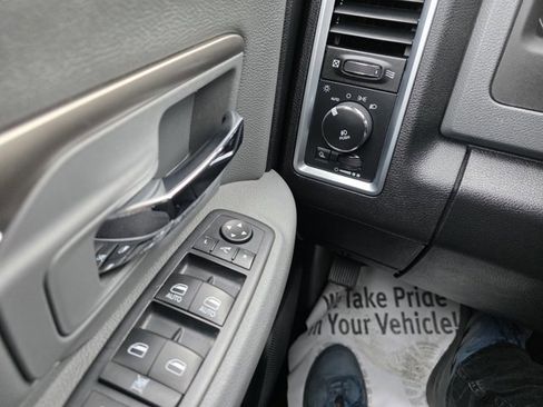 Certified 2016 RAM 1500 Big Horn image 7