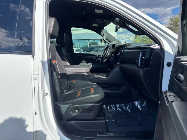 Used 2024 GMC Sierra 2500 AT4 w/ AT4 Premium Plus Package AWD/4WD image 40