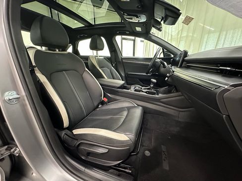 Used 2025 Kia K5 GT-Line w/ GT-Line Premium Package image 18