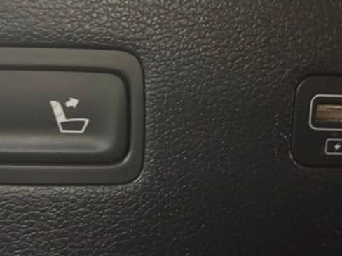 Used 2021 Hyundai Palisade SEL w/ Premium Package FWD image 13