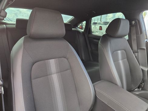 Used 2025 Honda Civic Sport image 30