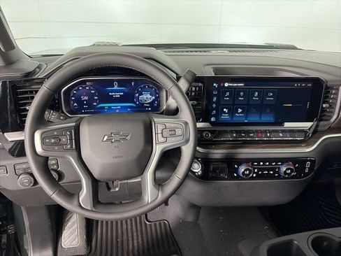 New 2026 Chevrolet Silverado 2500 LT w/ Trail Boss Package AWD/4WD image 11