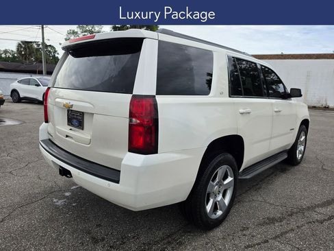 Used 2015 Chevrolet Tahoe LT RWD image 3