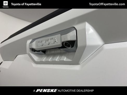 New 2026 Toyota Tundra Limited AWD/4WD image 19
