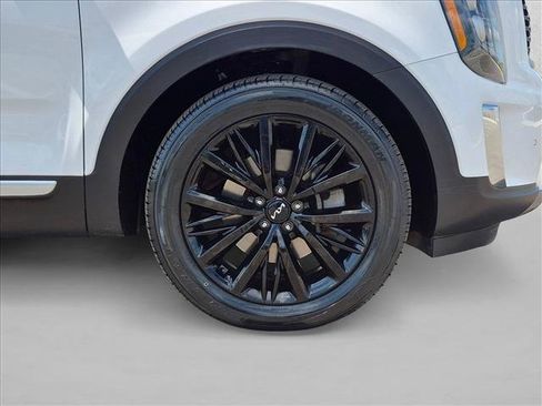 Used 2022 Kia Telluride SX w/ SX Prestige Package AWD/4WD image 24