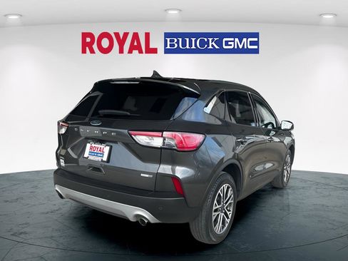 Used 2020 Ford Escape SEL image 4