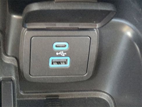 New 2025 Ford Bronco Badlands image 23