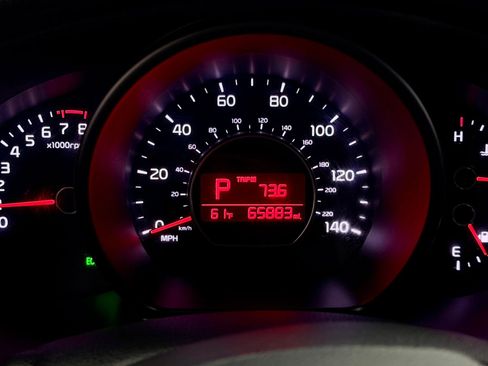 Used 2018 Kia Soul + image 15