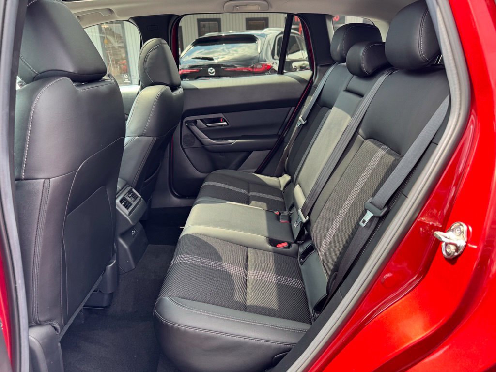 Used 2026 MAZDA CX-50 AWD 2.5 S w/ Preferred Pkg image 26