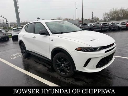 Used 2025 Dodge Hornet GT w/ Tech Pack image 6