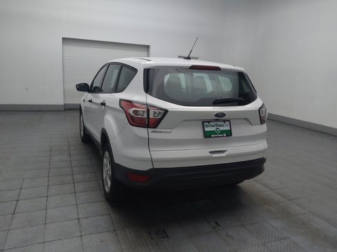 Used 2017 Ford Escape S FWD image 5