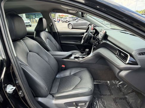 Used 2024 Toyota Camry XSE w/ Cold Weather Package FWD image 27