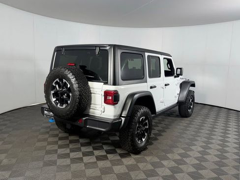 Certified 2025 Jeep Wrangler Unlimited Rubicon 4xe w/ Convenience Group AWD/4WD image 5