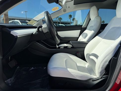 Used 2018 Tesla Model 3 Long Range image 13