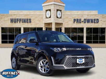 Certified 2025 Kia Soul LX