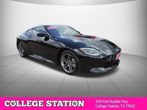Used 2026 Nissan Z Sport w/ Floor Mat Package RWD image 3