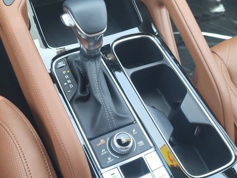 Used 2025 Kia Telluride SX Prestige X-Pro AWD/4WD image 26