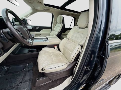 Used 2021 Lincoln Navigator Black Label AWD/4WD image 24