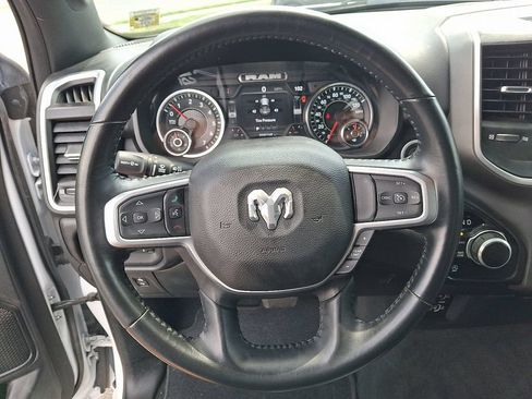Used 2022 RAM 1500 Big Horn AWD/4WD image 19