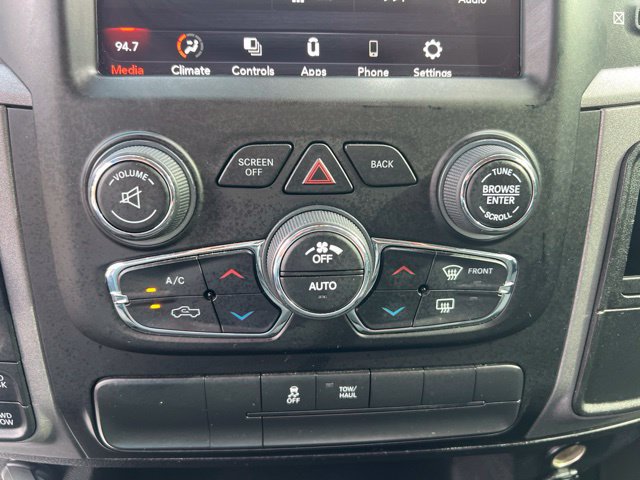 Used 2021 RAM 1500 Express w/ Wheel & Sound Group AWD/4WD image 24