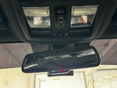 Used 2019 Dodge Challenger R/T Scat Pack w/ Widebody Package RWD image 18