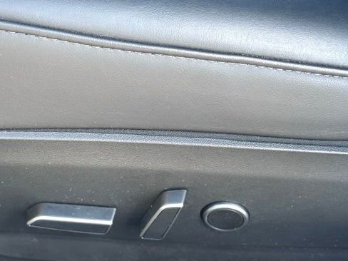 Used 2023 Tesla Model 3 Standard Range image 23