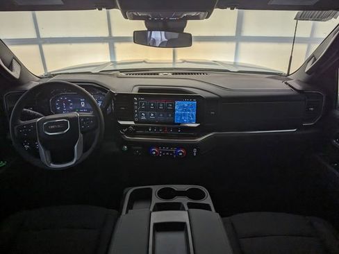 New 2025 GMC Sierra 2500 SLE w/ SLE Convenience Package AWD/4WD image 9