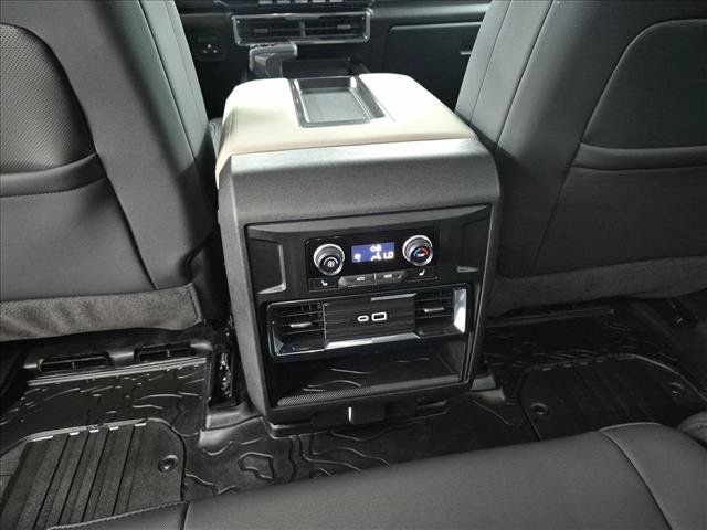 Used 2026 GMC Hummer EV SUV AWD/4WD image 19