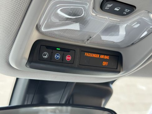 Used 2026 Chevrolet TrailBlazer LS FWD image 30
