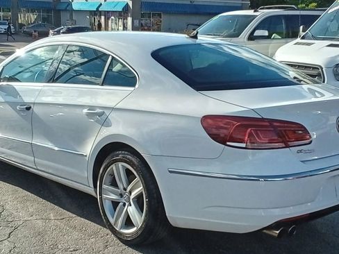 Used 2013 Volkswagen CC Sport image 7