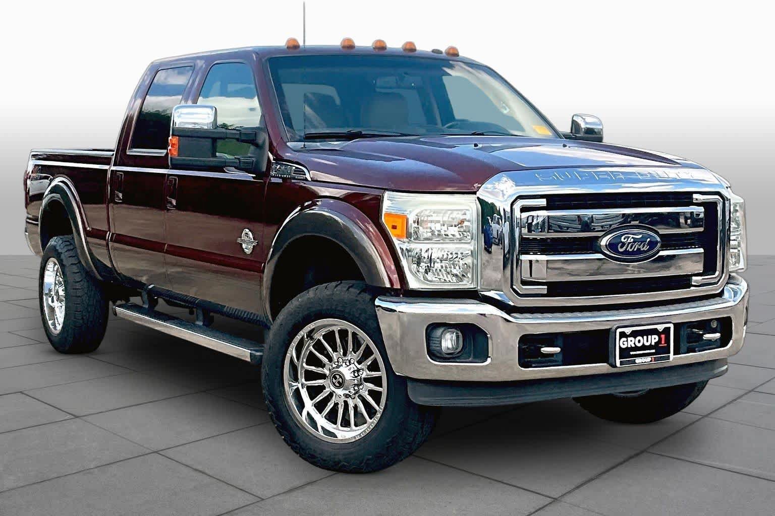 Used 2015 Ford F350 Lariat w/ Lariat Ultimate Package AWD/4WD image 3
