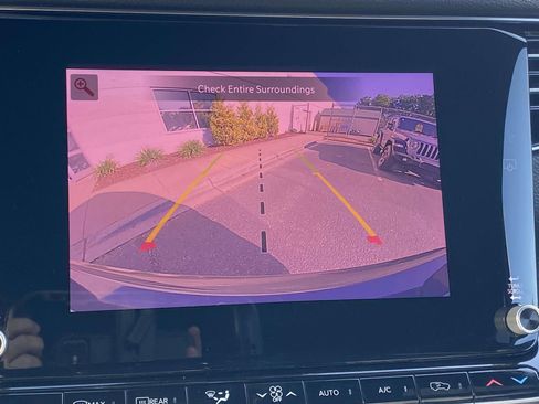 Used 2024 Jeep Wagoneer L Series II w/ Flexible Seating Group RWD image 29
