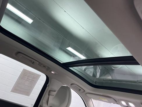 Used 2023 Volvo XC90 B6 Plus w/ Protection Package image 23