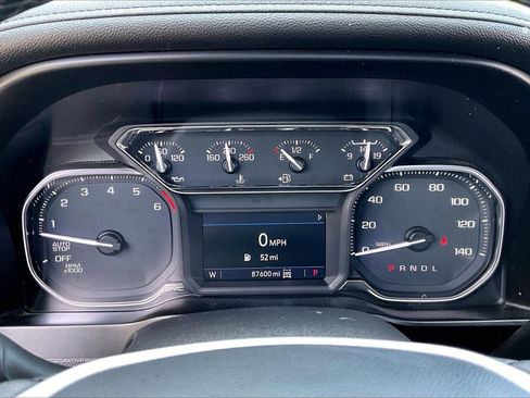 Used 2021 GMC Sierra 1500 SLT w/ SLT Premium Plus Package AWD/4WD image 10