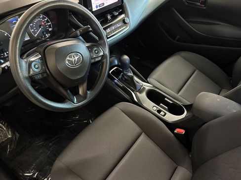 Used 2023 Toyota Corolla LE image 10