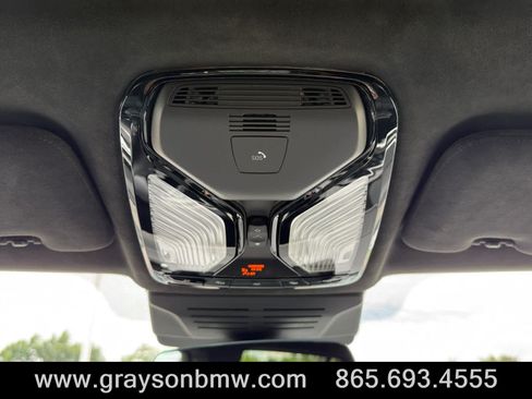 Used 2026 BMW X7 M60i AWD/4WD image 34