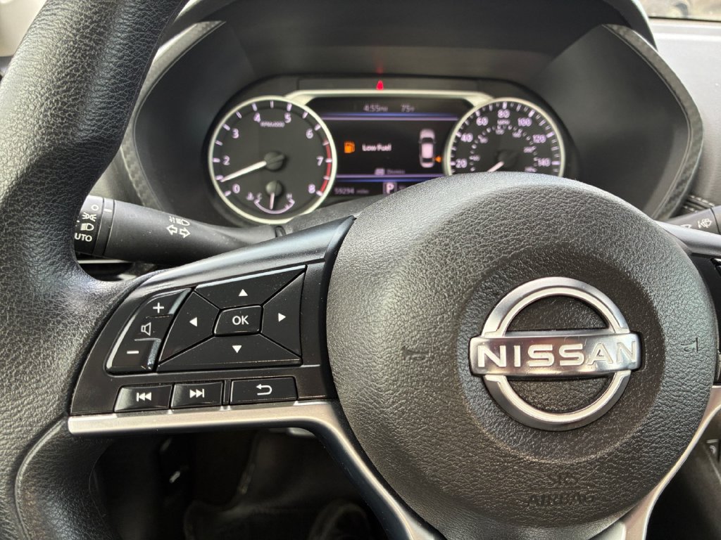 Used 2024 Nissan Sentra SV FWD image 11