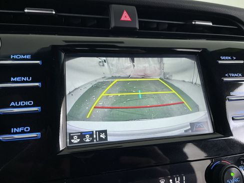 Used 2018 Toyota Camry XLE w/ Four Season Floor Mat Package image 16