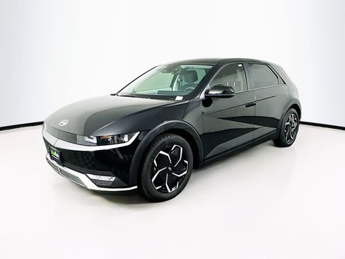 Used 2024 Hyundai Ioniq 5 SEL RWD image 3
