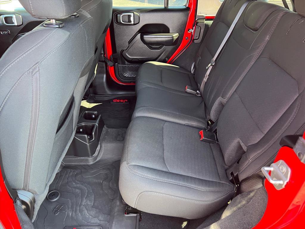 Used 2022 Jeep Wrangler Unlimited Sport w/ Sun And Sound Package AWD/4WD image 13