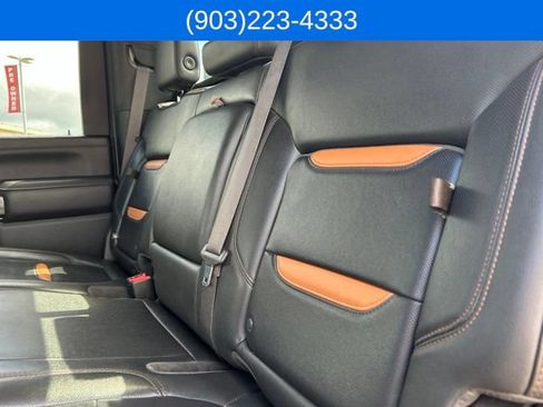 Used 2022 GMC Sierra 2500 AT4 w/ AT4 Preferred Package AWD/4WD image 43