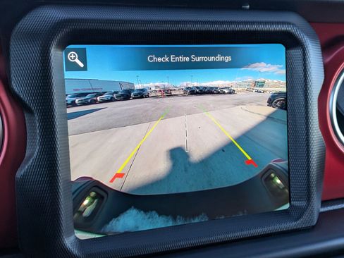 Used 2023 Jeep Gladiator Rubicon w/ LED Lighting Group image 18