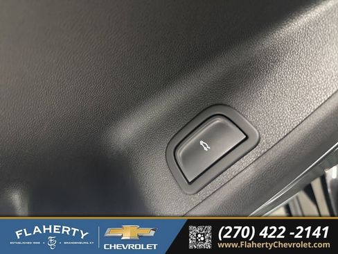 Used 2025 Chevrolet Traverse High Country image 20
